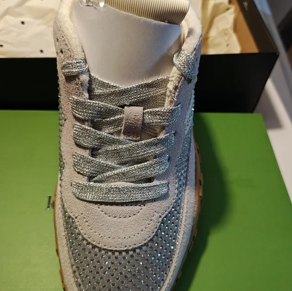 K as in Kate Runner Embellished Silver And White Sneaker. Size 8 NWT - Picture 3 of 6